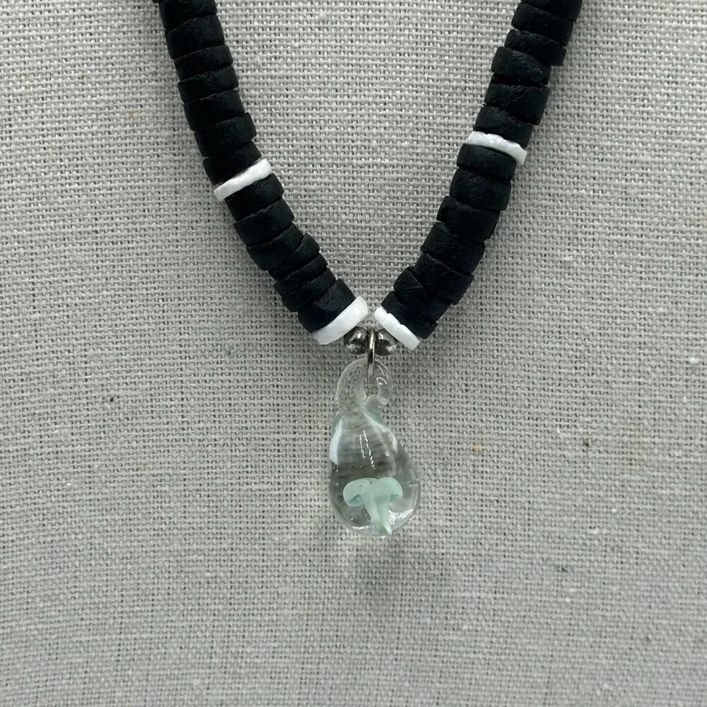 Black Beaded Necklace Glass Mushroom Pendant Mens Surfer Style 18 Inch